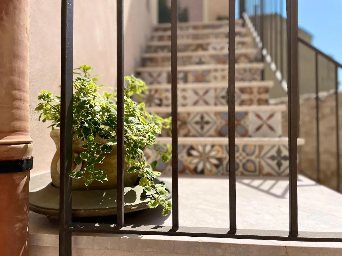 Cuturissi Hospitality & Wellness Bed and Breakfast Ραγκούσα 0*,  Ιταλία